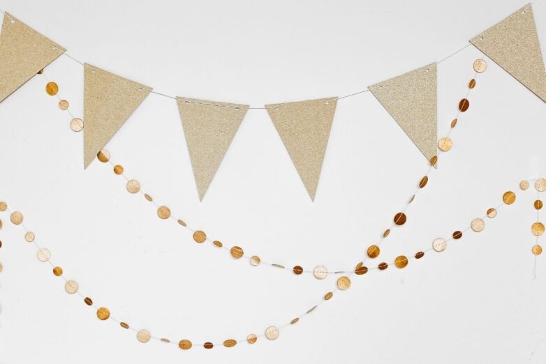 How to Style a Party Table With a Personalized Banner